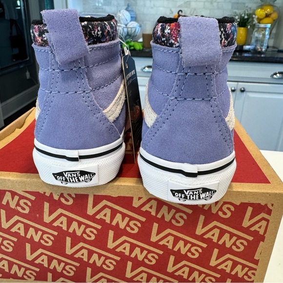 Vans Kids Hi MTE Periwinkle Blue Suede Sneakers Toggle Laces Sz 11 NEW - Picture 3 of 10